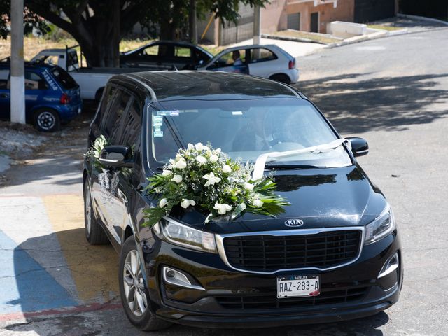 La boda de Alejandro y Leiza en Jiutepec, Morelos 33