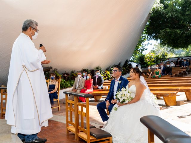 La boda de Alejandro y Leiza en Jiutepec, Morelos 39