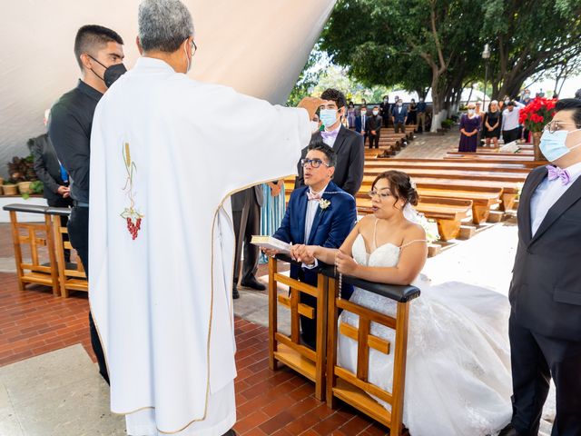 La boda de Alejandro y Leiza en Jiutepec, Morelos 43