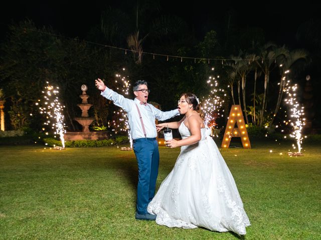 La boda de Alejandro y Leiza en Jiutepec, Morelos 78