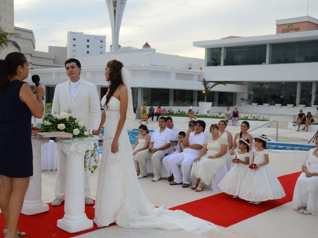 La boda de Carlos y Zynthia en Cancún, Quintana Roo 6