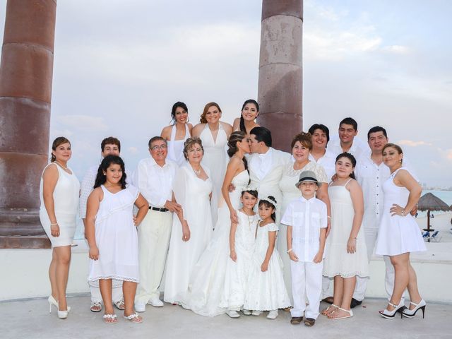 La boda de Carlos y Zynthia en Cancún, Quintana Roo 8