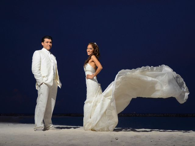 La boda de Carlos y Zynthia en Cancún, Quintana Roo 9