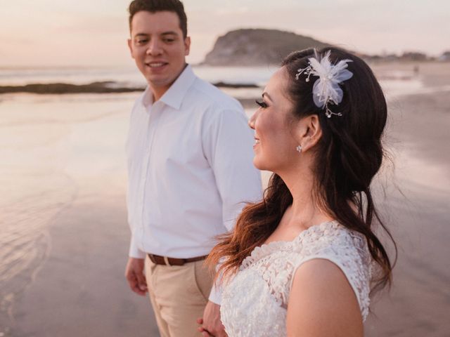 La boda de Mauricio y Azaneth en Mazatlán, Sinaloa 5