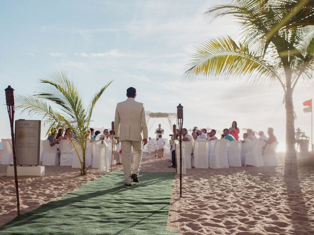 La boda de Mauricio y Azaneth en Mazatlán, Sinaloa 23