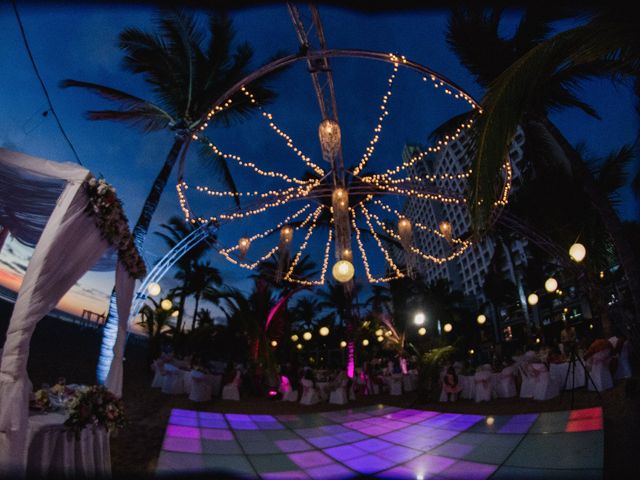 La boda de Mauricio y Azaneth en Mazatlán, Sinaloa 42