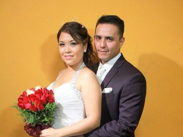 La boda de Roberto  y Adriana  en Iztapalapa, Ciudad de México 13