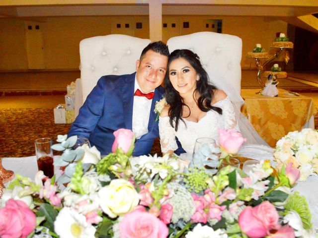 La boda de Marco y Alejandra en Texcoco, Estado México 34