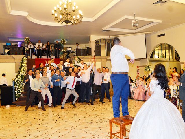 La boda de Marco y Alejandra en Texcoco, Estado México 42