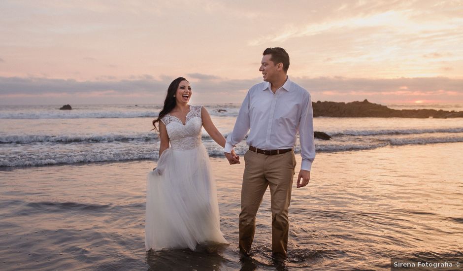 La boda de Mauricio y Azaneth en Mazatlán, Sinaloa