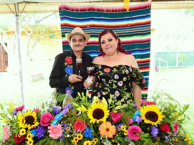 La boda de Carlos y Carla en Tepanco de López, Puebla 25