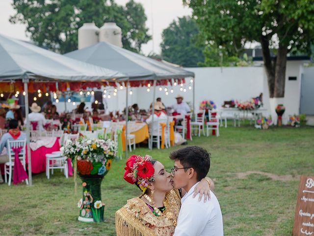 La boda de Vidal y Shanik en Minatitlán, Veracruz 32