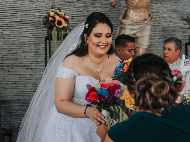 La boda de Yehudi y Vanesa en Manzanillo, Colima 9