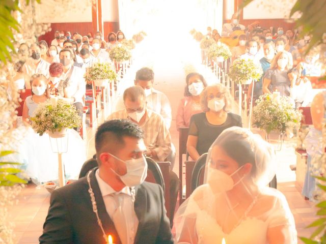 La boda de Lauro y Yuritzi en Acala, Chiapas 33