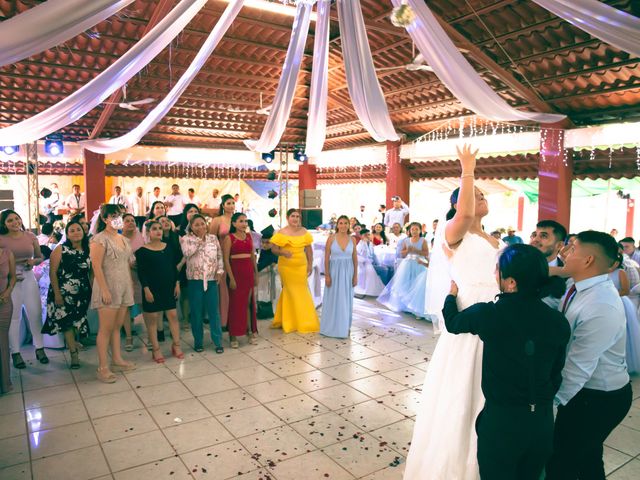 La boda de Lauro y Yuritzi en Acala, Chiapas 53