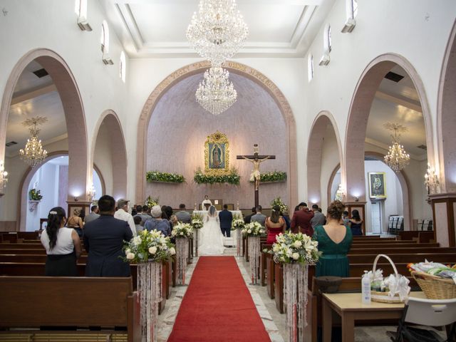 La boda de Manuel y Lucero en Mexicali, Baja California 20