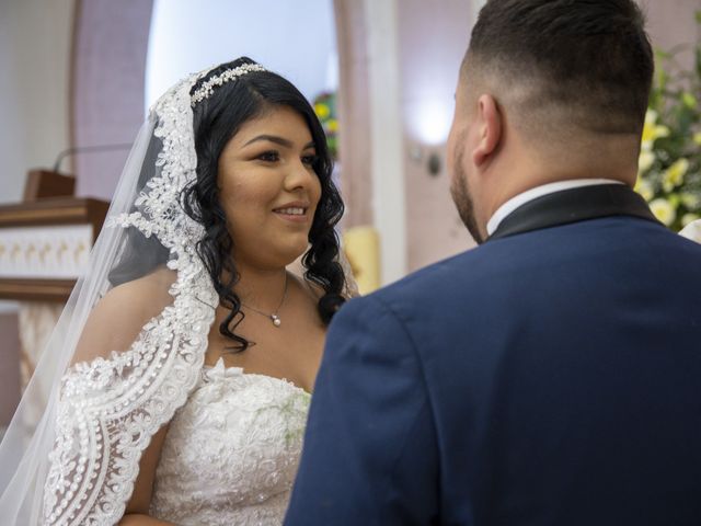 La boda de Manuel y Lucero en Mexicali, Baja California 23