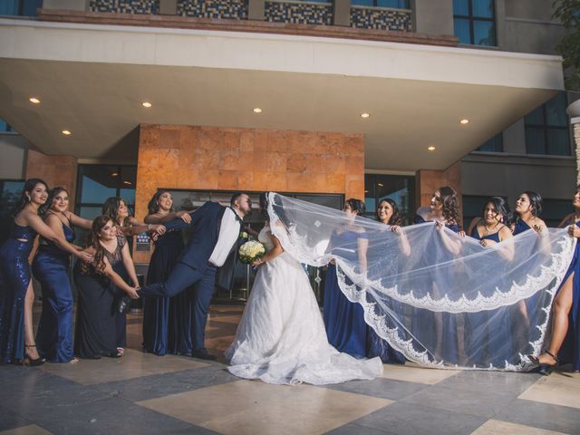La boda de Manuel y Lucero en Mexicali, Baja California 35