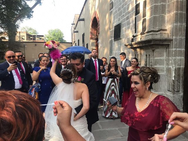 La boda de Enrique y Guadalupe en Tepotzotlán, Estado México 14