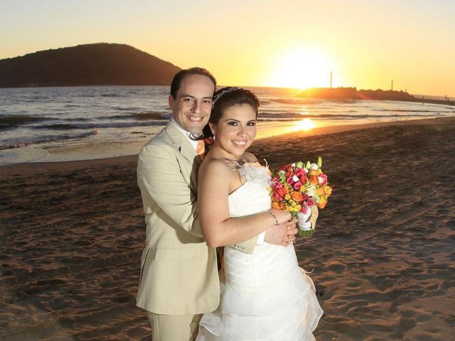 La boda de Andrea y Carmen en Mazatlán, Sinaloa 6