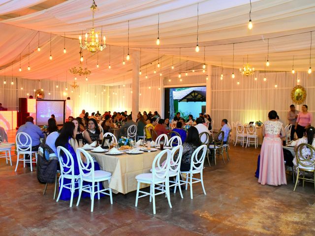La boda de Roberto y Paulina en Coquimatlán, Colima 5