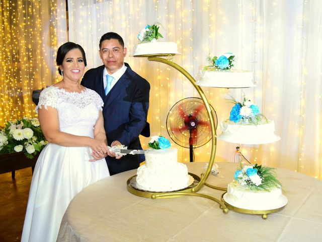 La boda de Roberto y Paulina en Coquimatlán, Colima 11