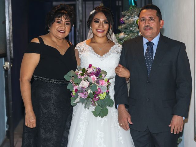 La boda de Jorge y Andrea en Colima, Colima 13
