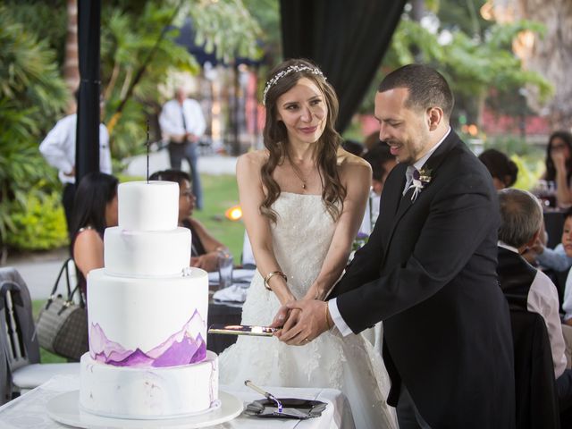 La boda de Luis y Jen en Guadalajara, Jalisco 23