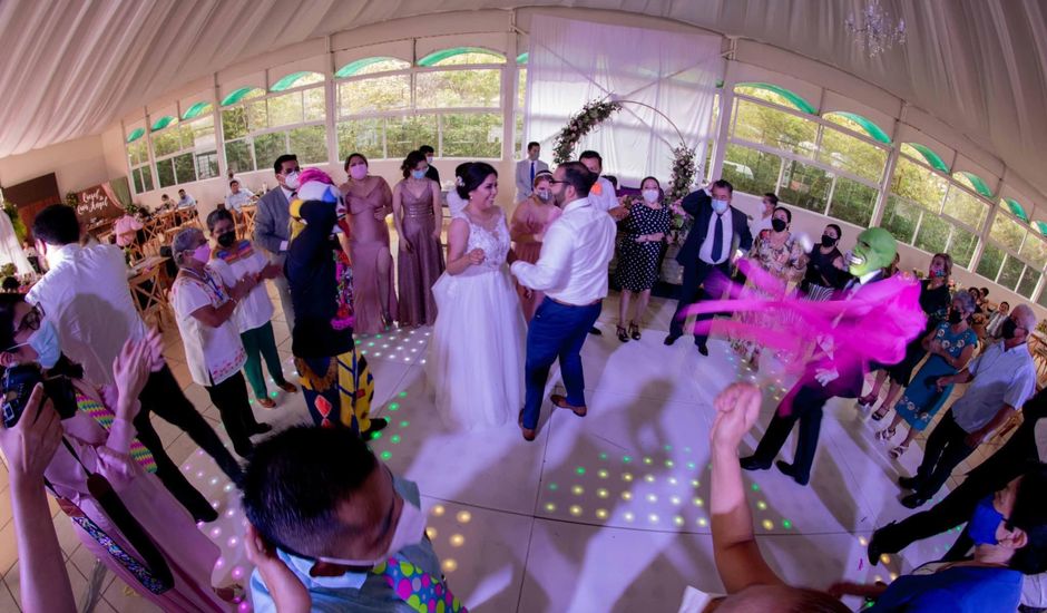 La boda de Liesel  y Luis Ángel en Coatepec, Veracruz