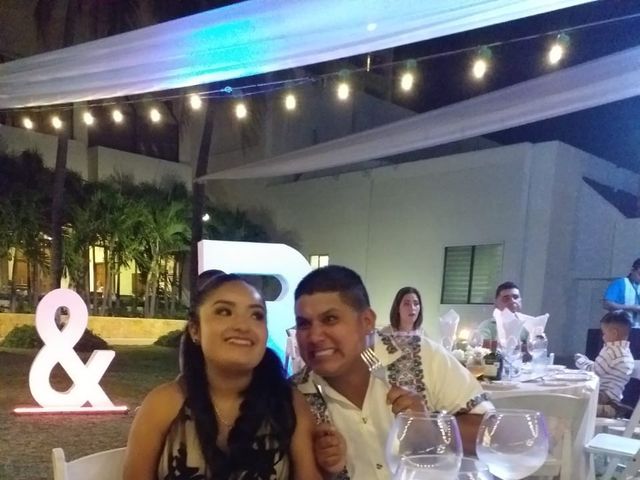 La boda de Roberto y Karina en Ixtapa Zihuatanejo, Guerrero 8