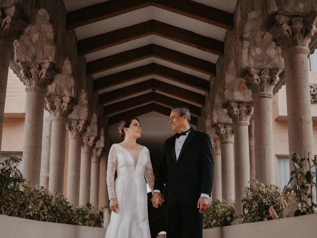 La boda de César y Erika en Aguascalientes, Aguascalientes 1