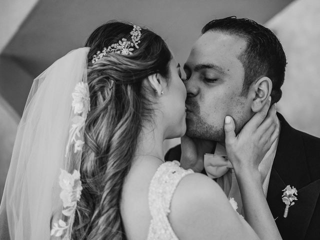 La boda de Horacio y Michelle en San Luis Potosí, San Luis Potosí 30