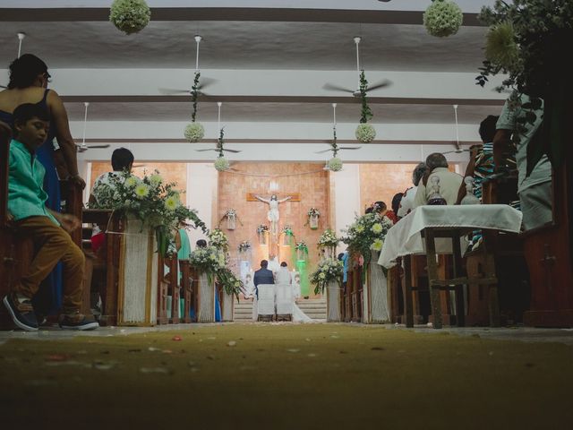 La boda de Israel y Delmy en Hunucmá, Yucatán 22
