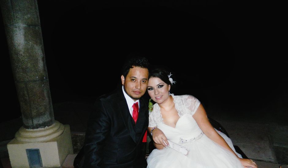 La boda de Ulises Alejandro y Maria Guadalupe en Colima, Colima