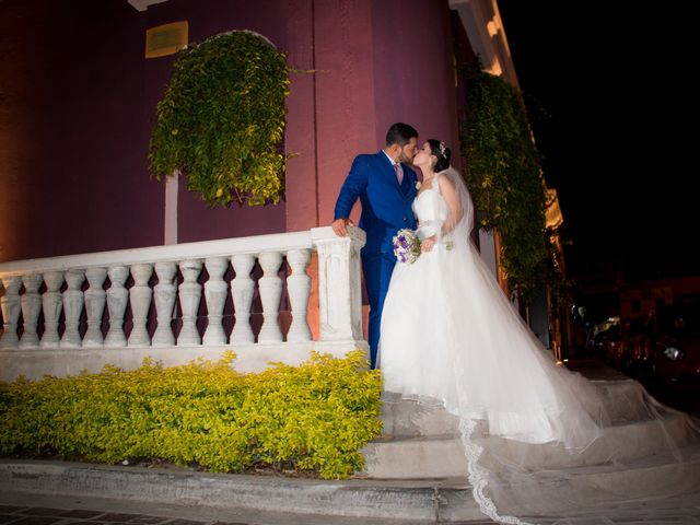 La boda de Manuel y Elizabeth en Mazatlán, Sinaloa 25