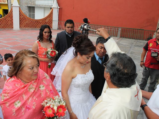 La boda de Erasmo y Aida en Tlaxcala, Tlaxcala 6