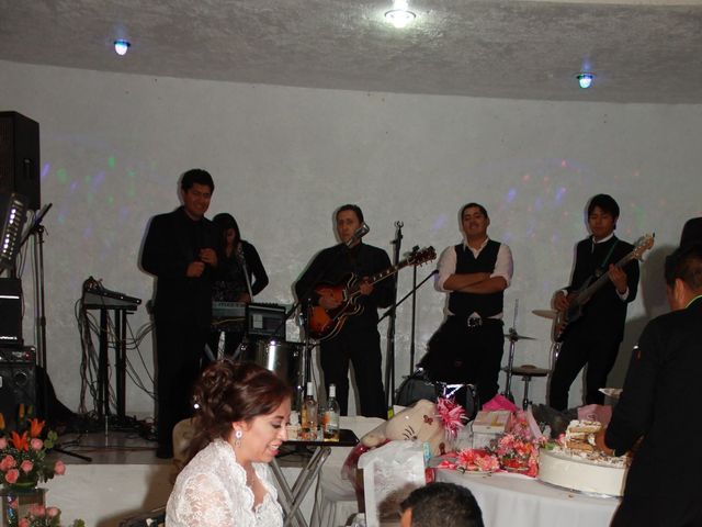 La boda de Erasmo y Aida en Tlaxcala, Tlaxcala 26