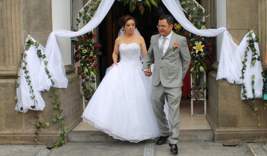 La boda de Erasmo y Aida en Tlaxcala, Tlaxcala