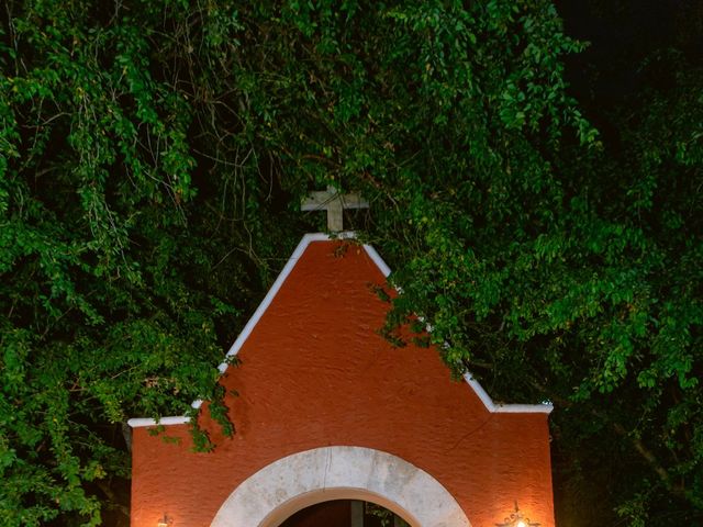 La boda de Carlos y Gaby en Mérida, Yucatán 31