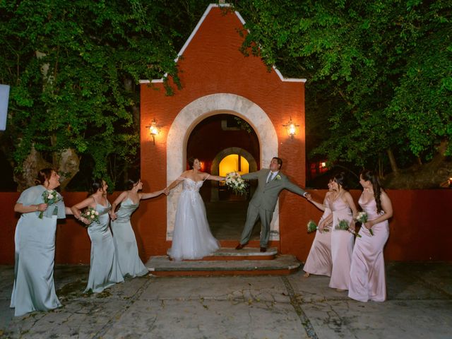 La boda de Carlos y Gaby en Mérida, Yucatán 35