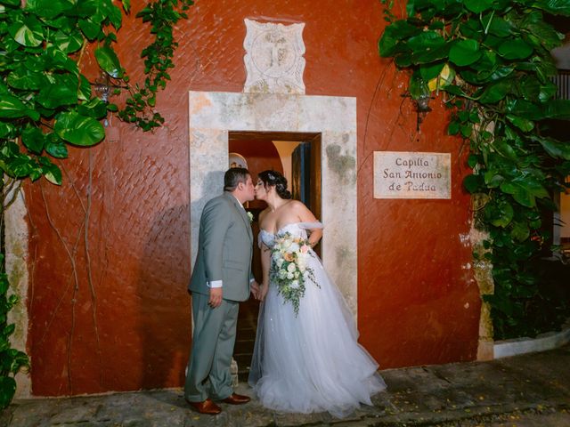 La boda de Carlos y Gaby en Mérida, Yucatán 53