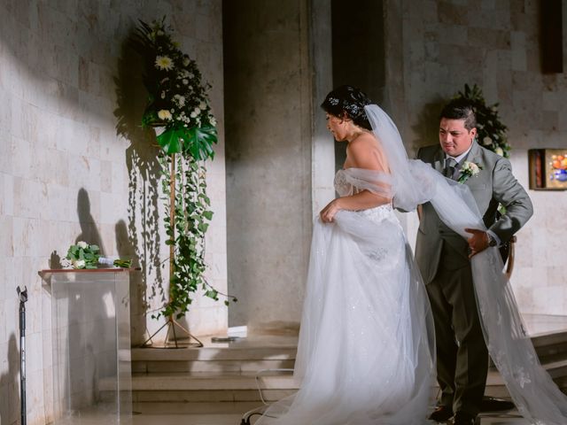 La boda de Carlos y Gaby en Mérida, Yucatán 102