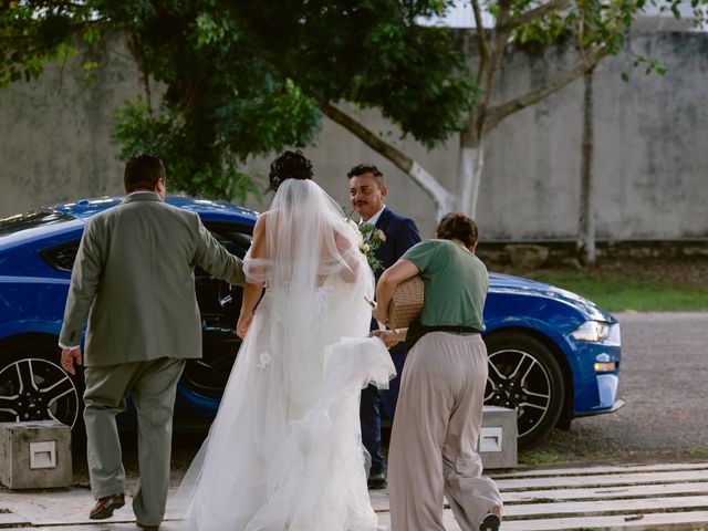 La boda de Carlos y Gaby en Mérida, Yucatán 111