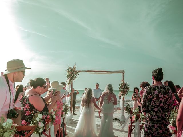 La boda de Natalia y Nelly en Mahahual, Quintana Roo 7