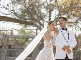La boda de Flor y Mario  y Mario  3