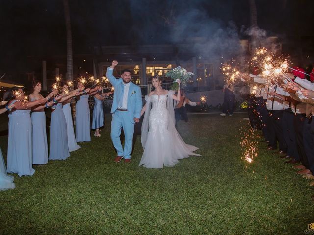 La boda de Omar y Cecilia  en Puerto Morelos, Quintana Roo 1