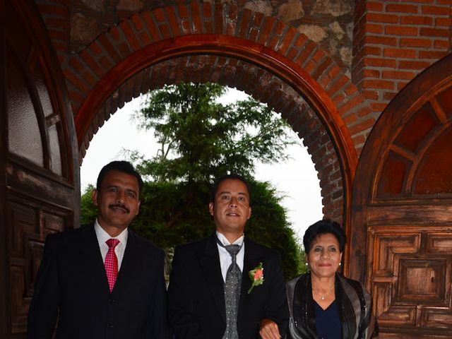La boda de Salvador y Karla en Acaxochitlán, Hidalgo 14