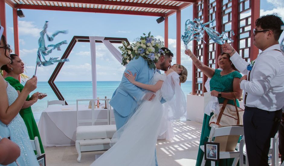 La boda de Omar y Cecilia  en Puerto Morelos, Quintana Roo