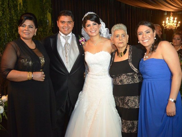 La boda de Alejandro  y Karen en Xalapa, Veracruz 26