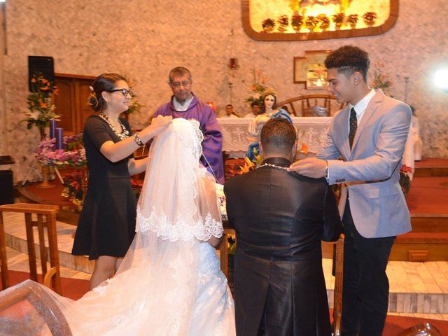 La boda de Alejandro  y Karen en Xalapa, Veracruz 41